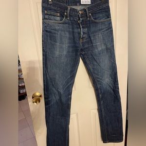 listing-status-banner